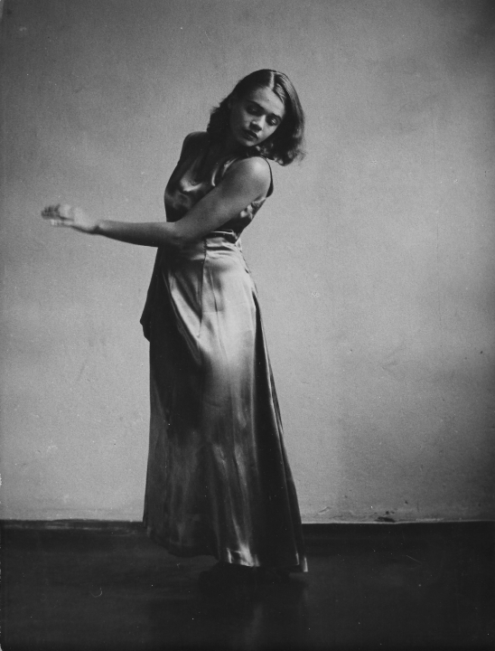 Eva Sacher-Masoch. Photographer unknown. Private collection. SacherMasoch07